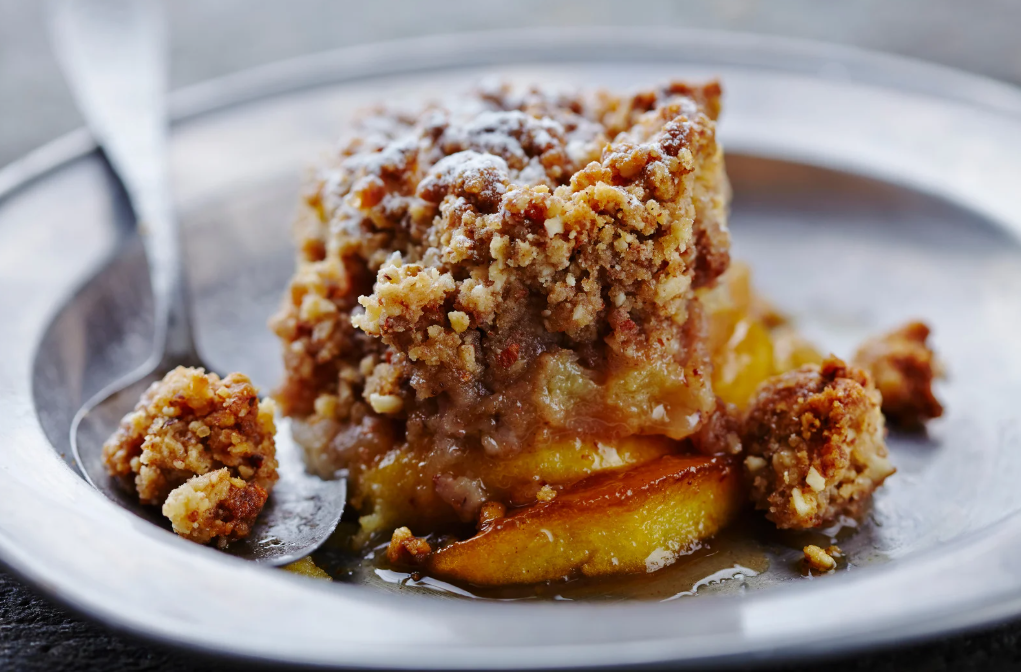 The Best Healthy Apple Crumble