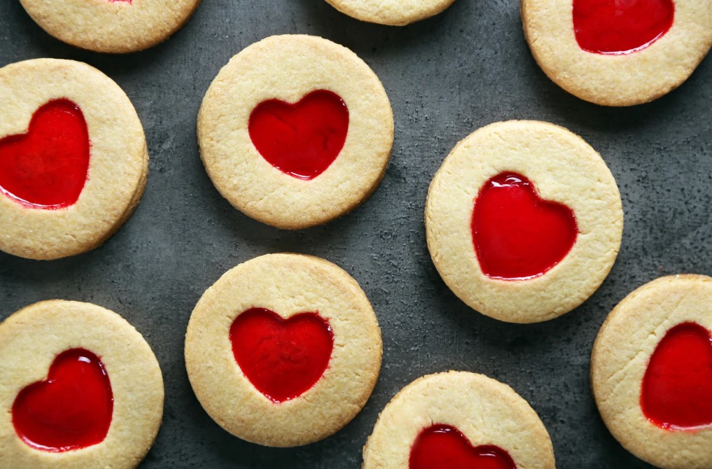 Healthy Christmas Thumbprint Cookies (Easy & Gluten-Free)
