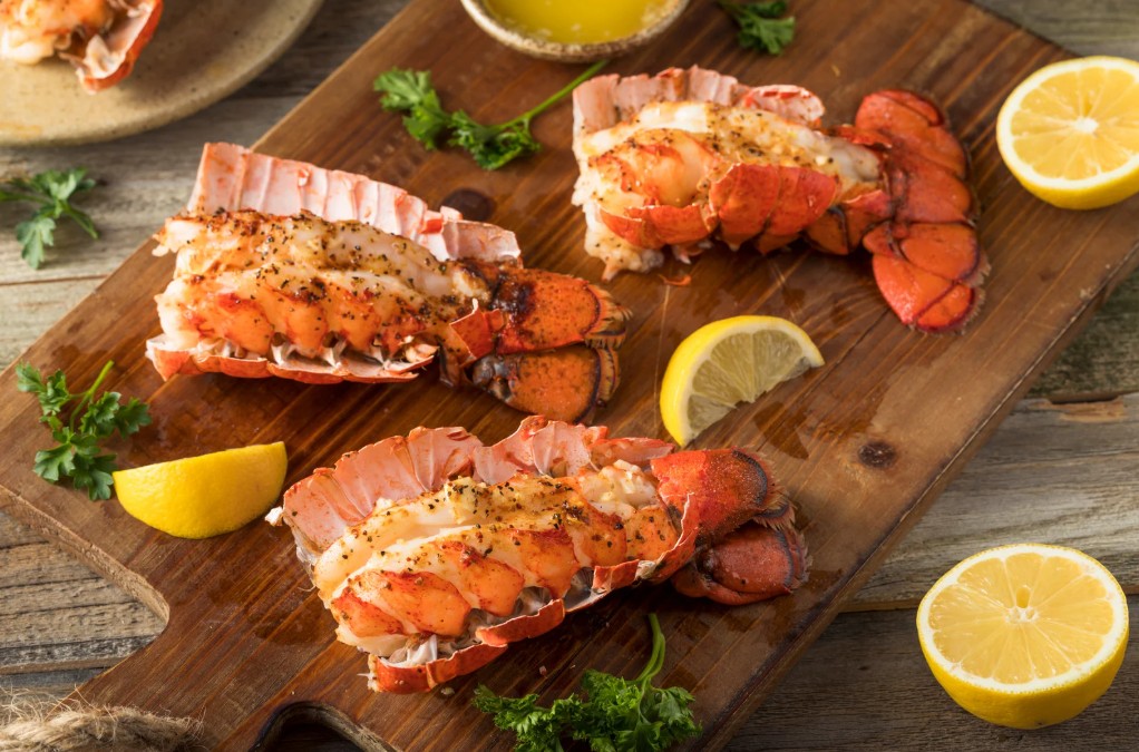 Easy Baked Lobster Tails with Garlic Herb Butter (A 20-Minute Recipe)