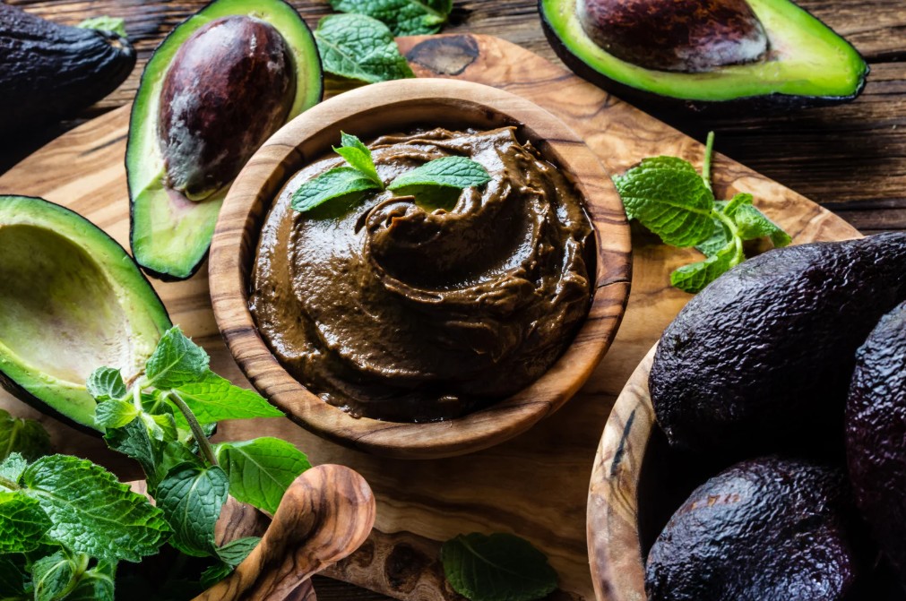 Easy Chocolate Avocado Mousse (A Healthy Dessert for Two)