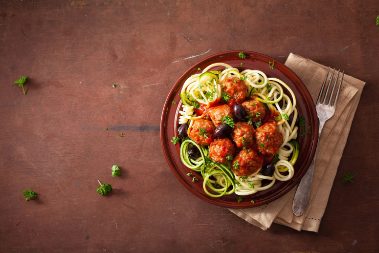 Easy Healthy Turkey Meatballs (with Zucchini Noodles)
