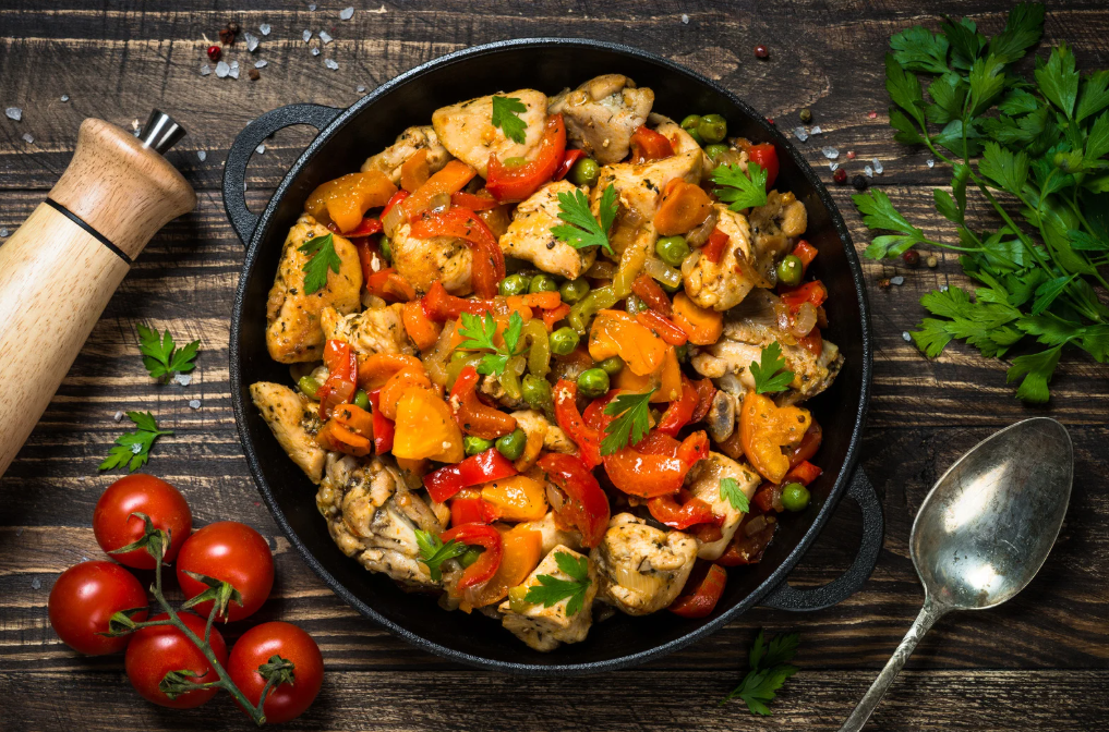 Healthy Chicken Stir Fry (20-Minute Recipe)
