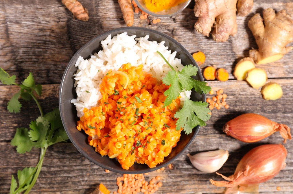 Healthy Red Lentil Dahl (Easy 20-Minute Meal)